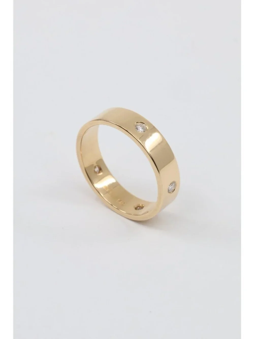 14K Solid Yellow Gold Flush Set Diamond Eternity Wedding Band Ring - Size 6.50